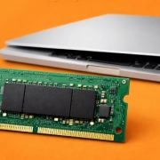 Aplikita Enterprise - Mengapa Banyak Laptop Modern Menggunakan RAM yang Disolder